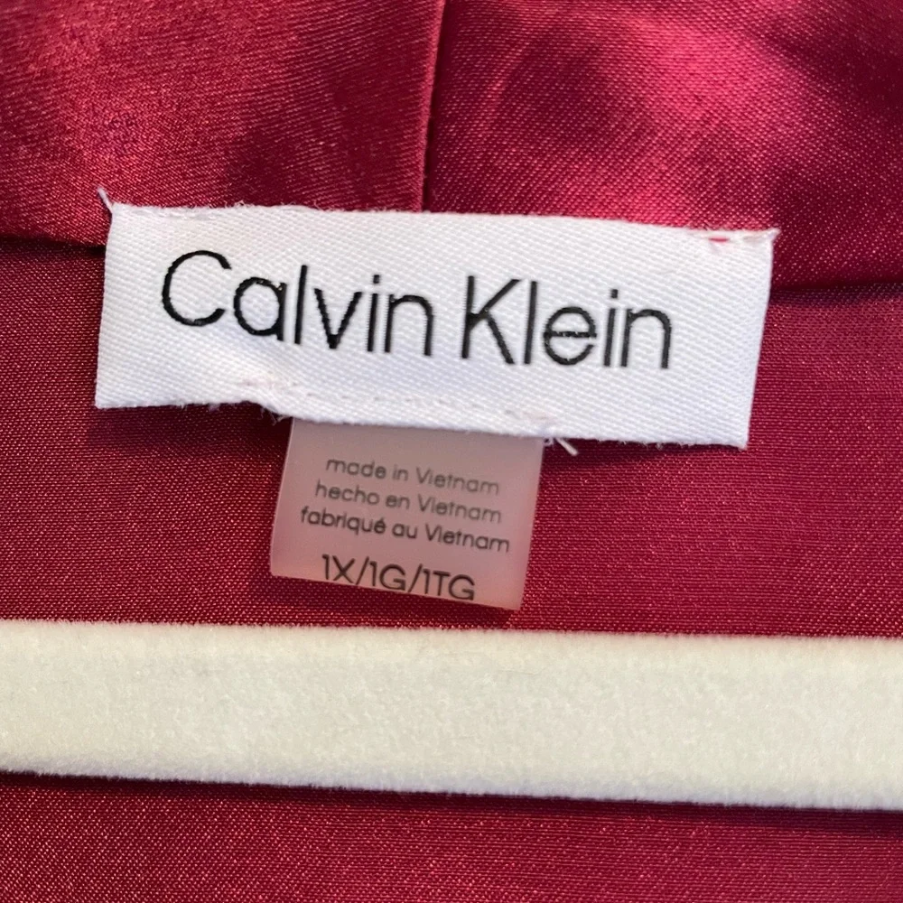 Calvin Klein blouse - Picture 2 of 2